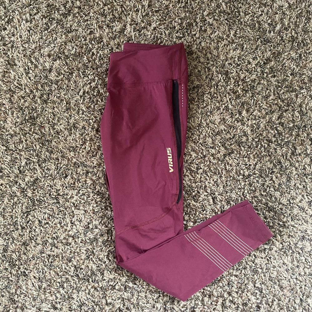 Virus leggings